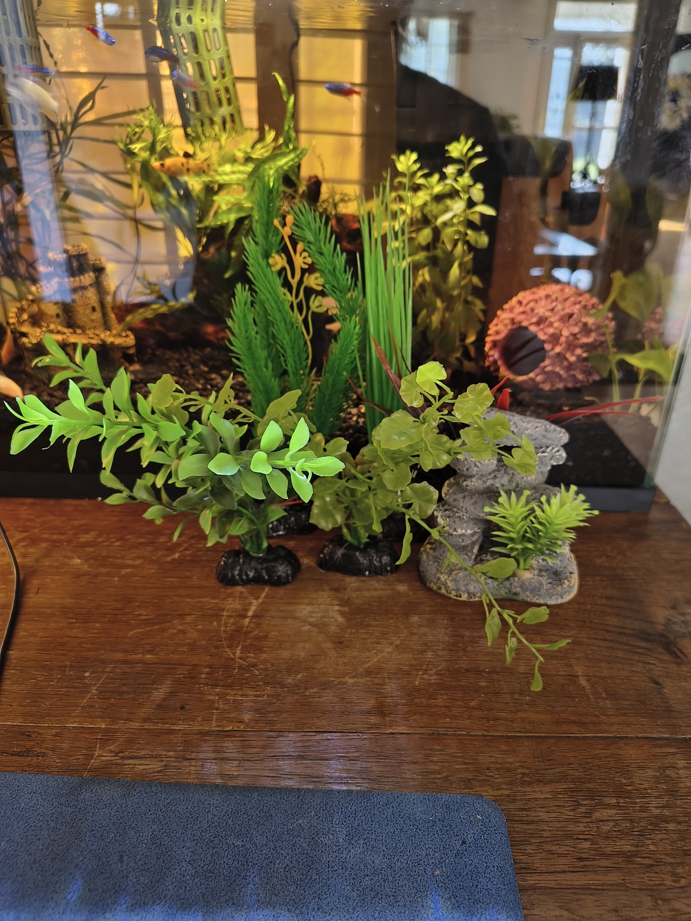 Artificial Aquarium Plant Accents in Green - Decorative Home Accent